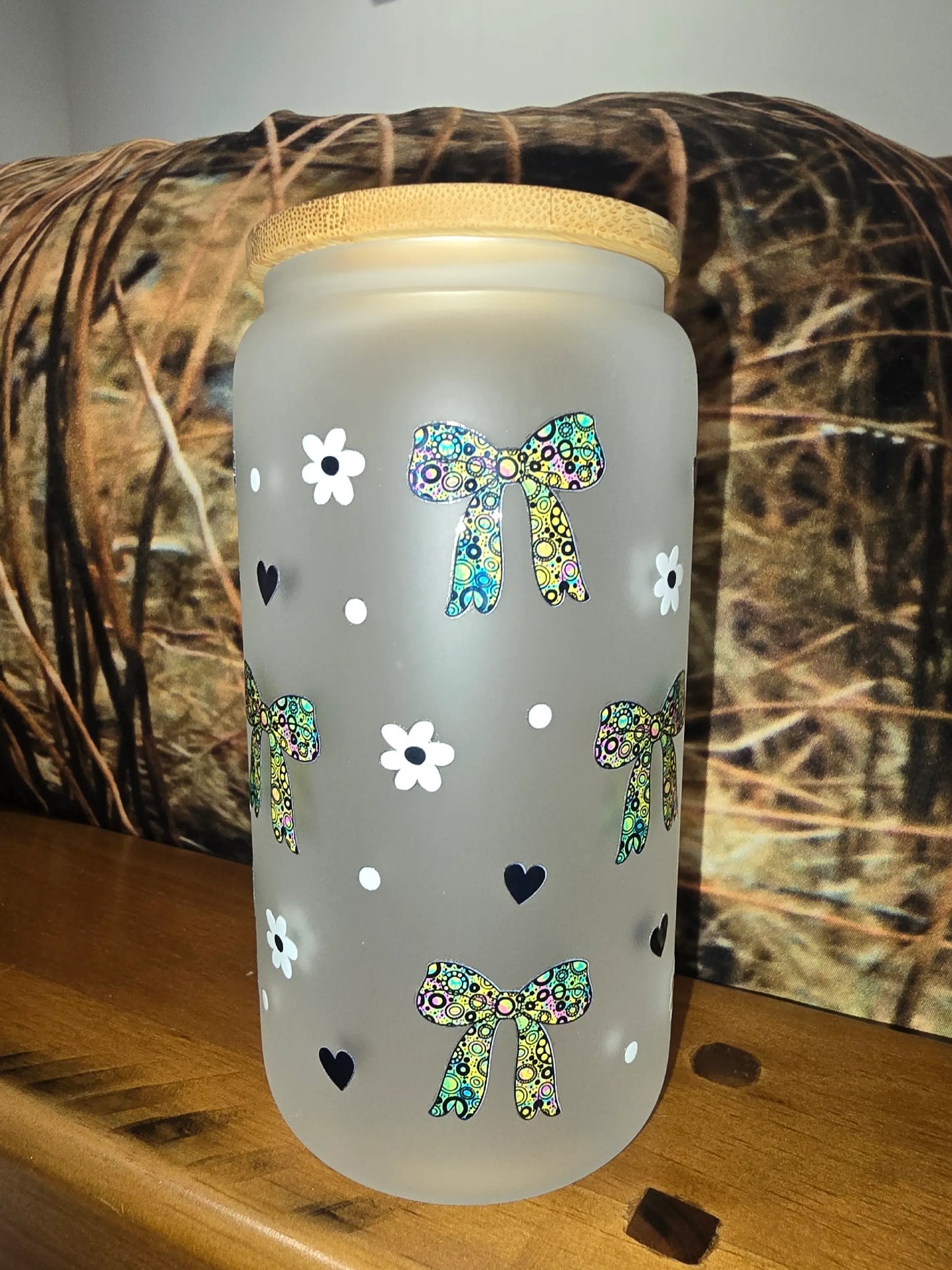 16oz frosted glass can - bows mob