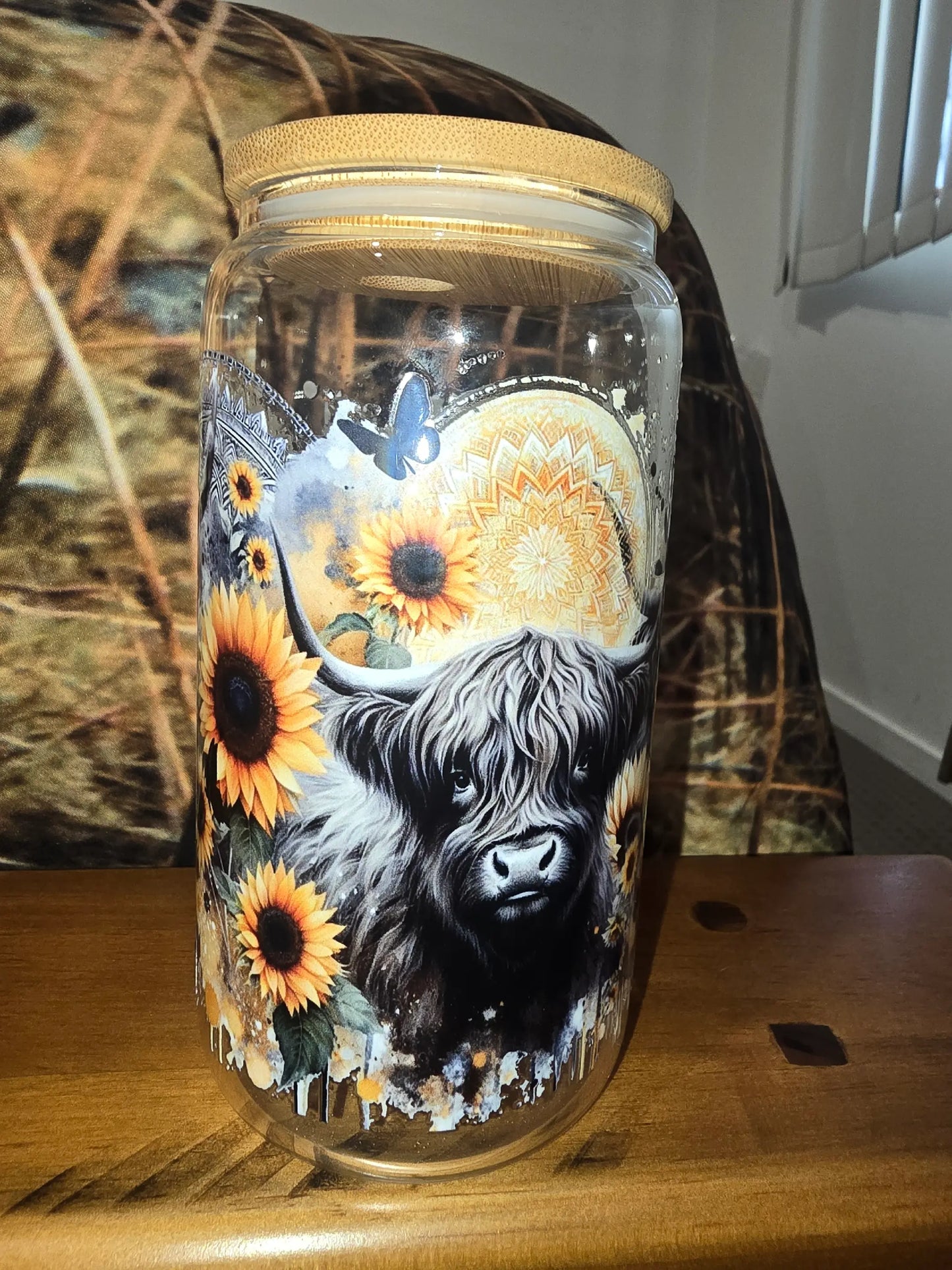 16oz clear glass can - Highland cow