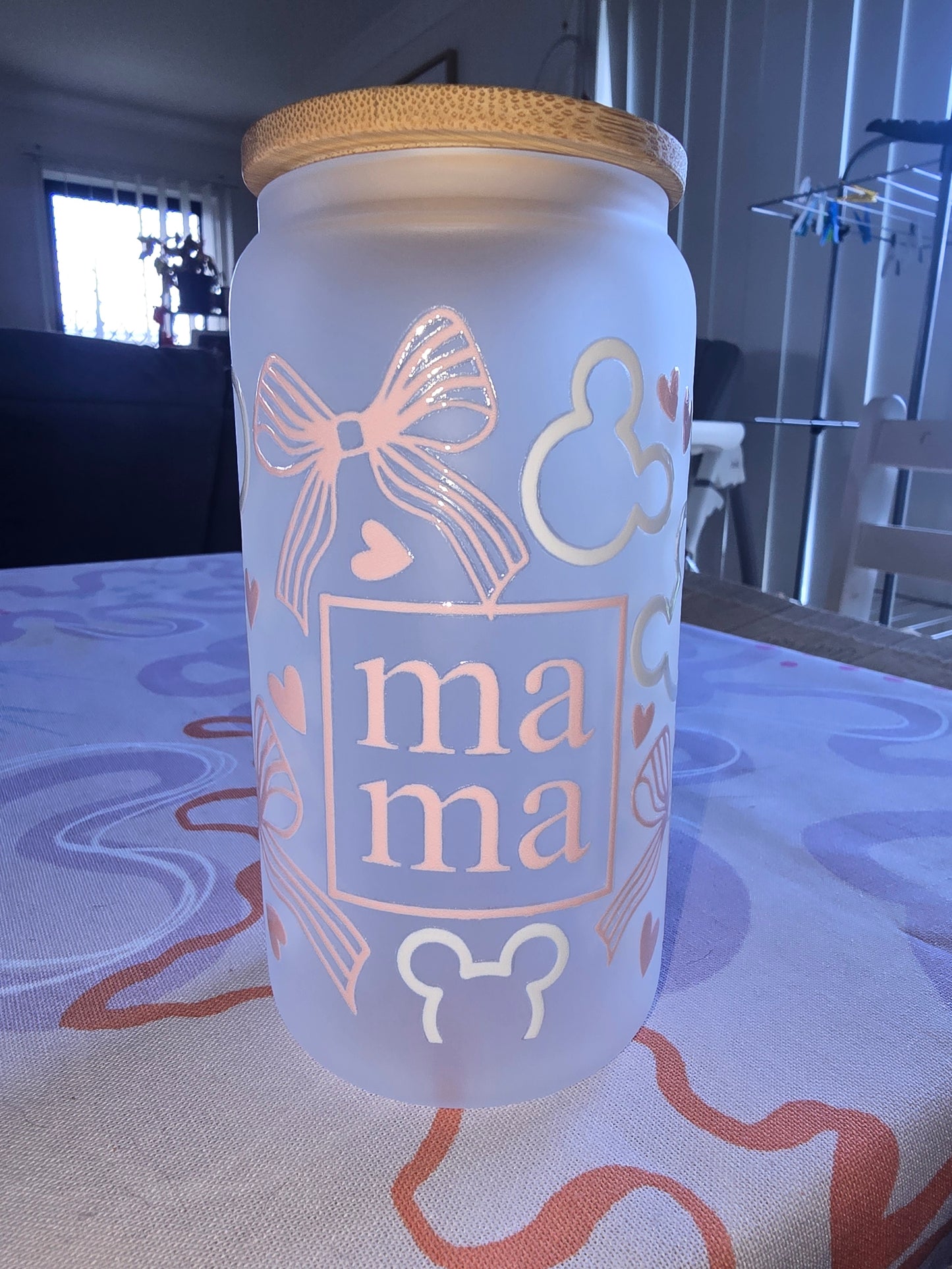 16oz frosted glass can - pink and white mama